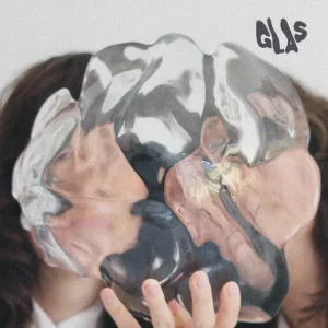 Glas – Kisses Like Feathers